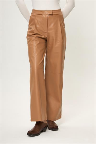 Dizden Dikişli Deri Pantolon