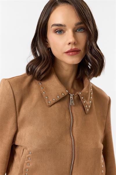 Taş Detaylı Fermuarlı Süet Ceket