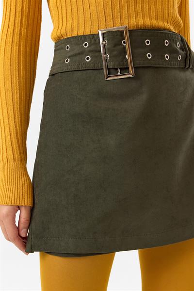 Kemerli Süet Şort Etek