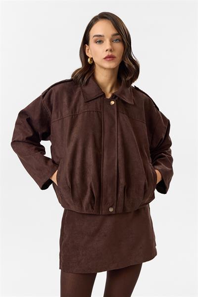 Apoletli Fermuarlı Kısa Süet Ceket