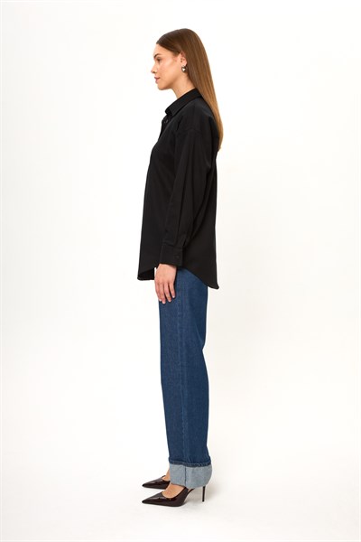 Pul İşlemeli Nakışlı Gömlek