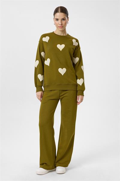 Kalp Nakışlı Sweatshirt