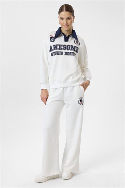 Awesome Yazılı Yakalı Sweatshirt