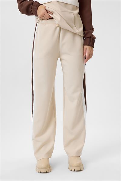 Üç Renkli Cepli Atlas Eşofman Altı