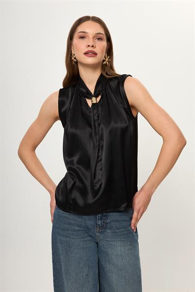 Fular Yakalı Saten Bluz