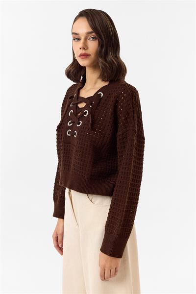 Kuş Gözlü Bağcıklı Kazak