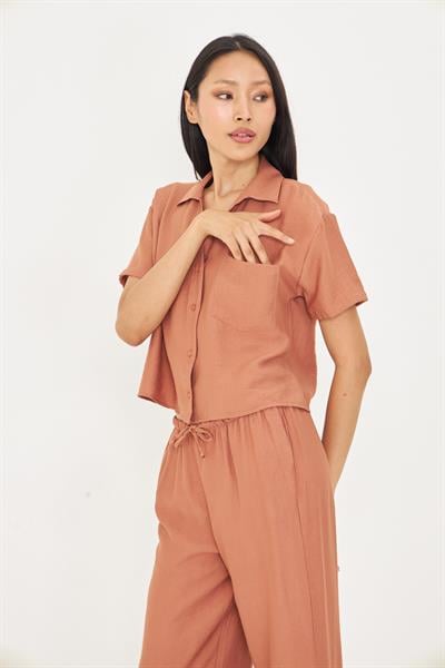 Cepli Kısa Keten Görünümlü Gömlek