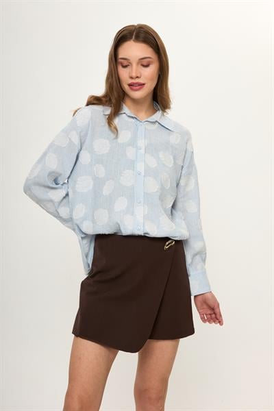 Mavi Keten Görünümlü Jakarlı Rahat Kesim Kadın Gömlek
