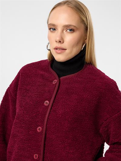 Polarlı Düğmeli Peluş Ceket