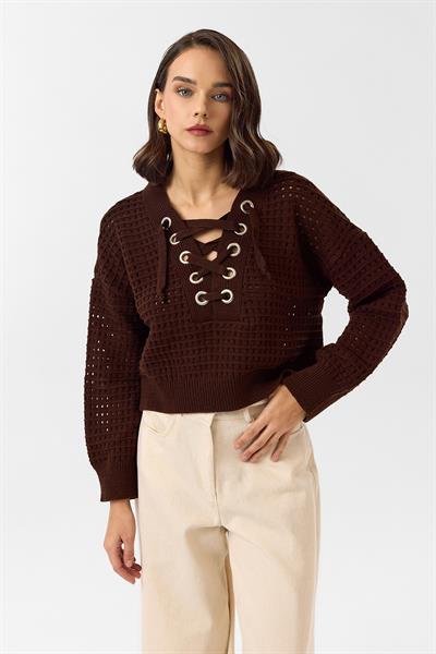 Kuş Gözlü Bağcıklı Kazak