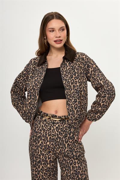 Leopar Desenli Yıkamalı Ceket