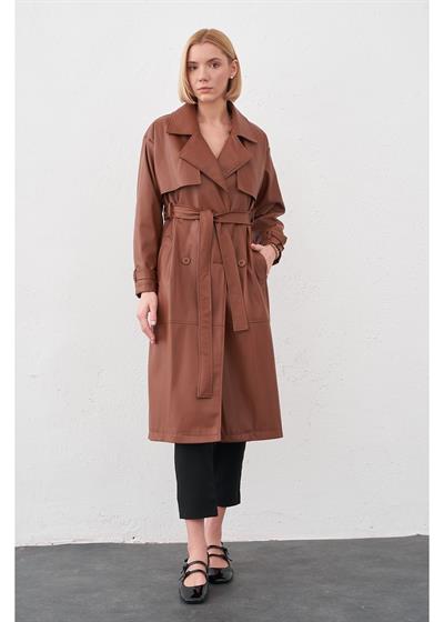 Allerli Kuşaklı Deri Trençkot