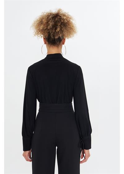 Alttan Çıtçıtlı Uzun Kollu Bluz 