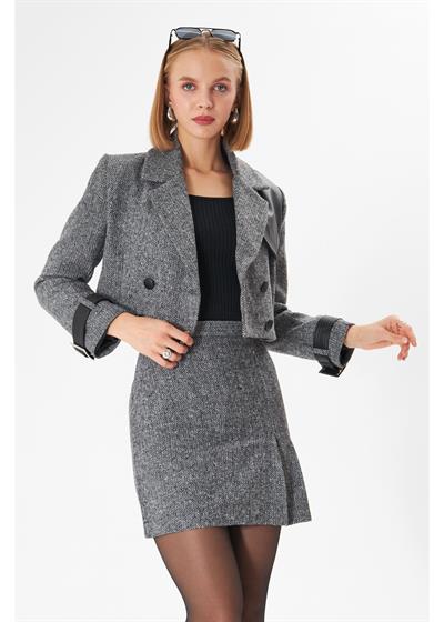 Balıksırtı Desenli Kısa Etek 