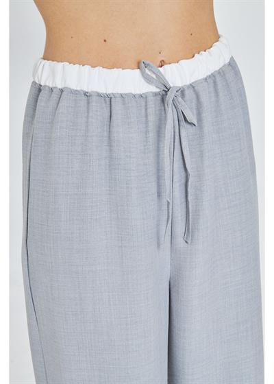 Beli Garnili Bağcıklı Keten Görünümlü Pantolon 