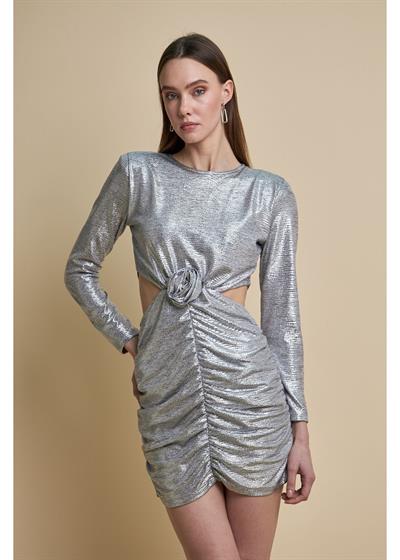 Beli Pencereli Büzgülü Elbise