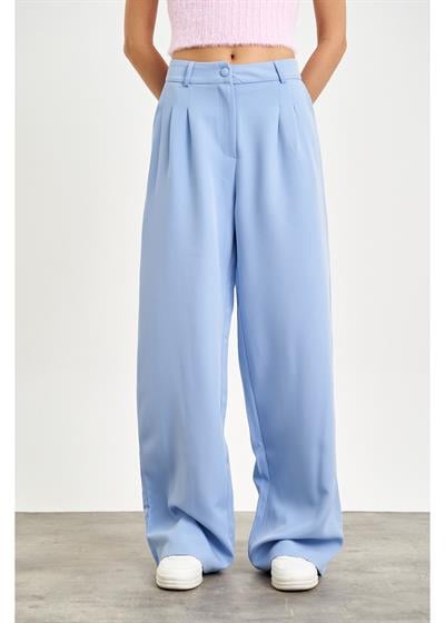 Bol Paça Önü Pileli Atlas Pantolon