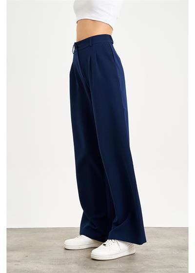 Bol Paça Önü Pileli Atlas Pantolon