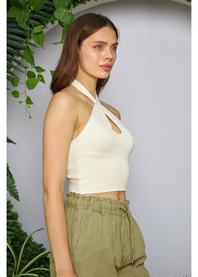 Boyundan Çapraz Bağlamalı Crop Top