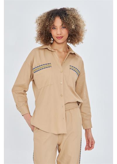 Cebi ve Arkası Nakışlı Gabardin Gömlek 