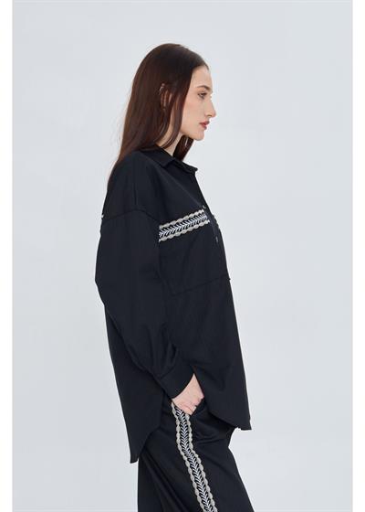 Cebi ve Arkası Nakışlı Gabardin Gömlek 