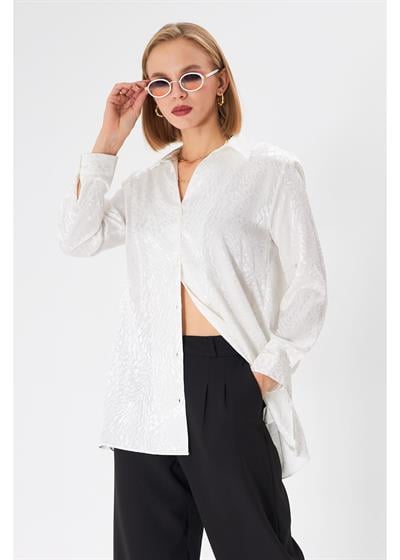 Çiçek Desen Jakarlı Saten Gömlek 