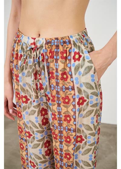Çiçek Desen Lastikli Pantolon