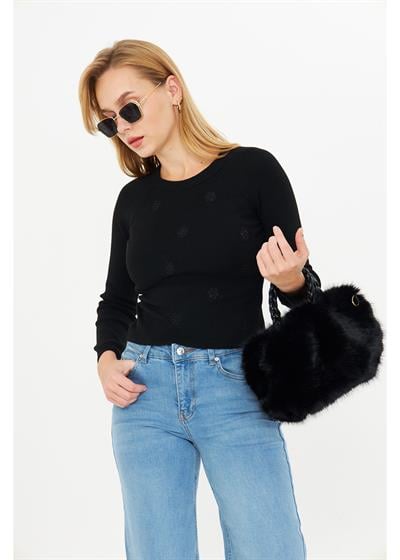 Çiçek İşlemeli Uzun Kollu Örgü Kazak 