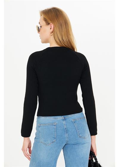 Çiçek İşlemeli Uzun Kollu Örgü Kazak 