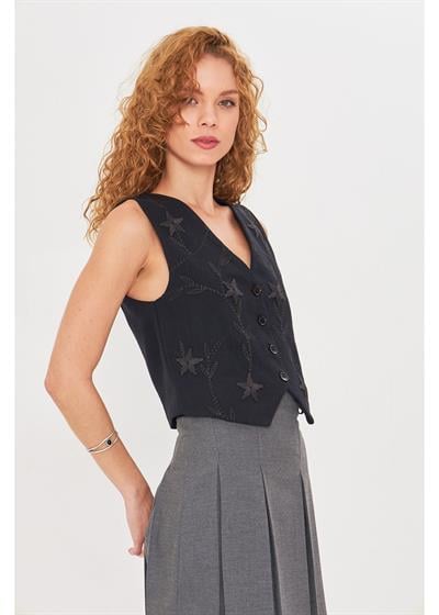 Çiçek Nakışlı Keten Görünümlü Yelek 