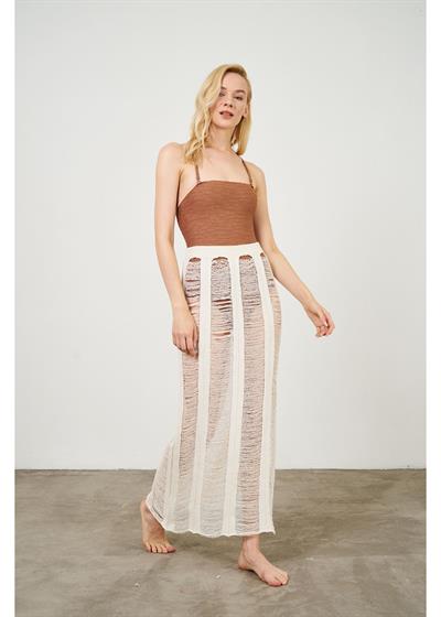 Çizgi Detay Yırtmaçlı Ajur Etek 