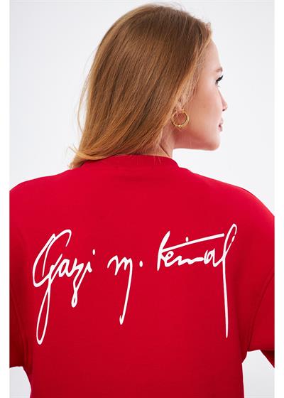 Cumhuriyet Koleksiyonu Atatürk Baskılı Sırtı İmzalı Sweatshirt 
