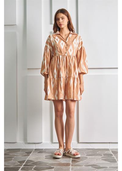 Dantel Detaylı Fırfırlı Elbise