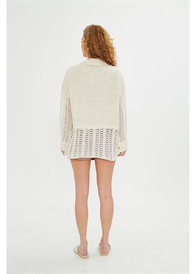 Dantel Garnili Ketenli Müslin Gömlek 