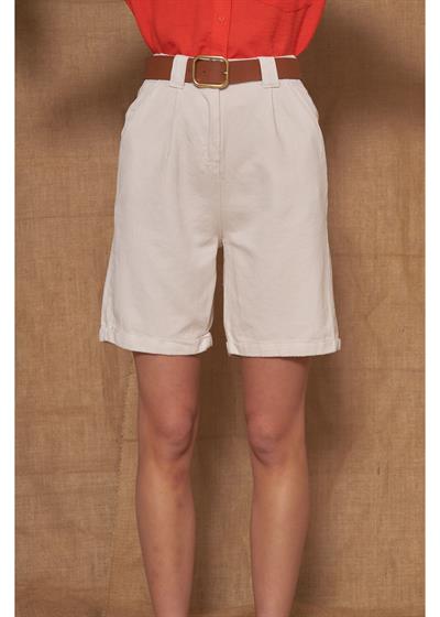 Deri Kemerli Gabardin Şort