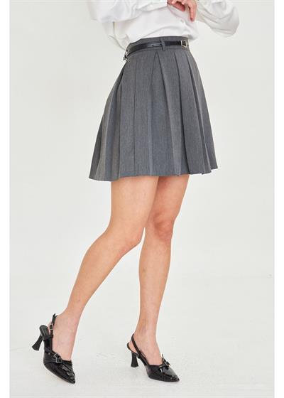 Deri Kemerli Pileli Kısa Etek 