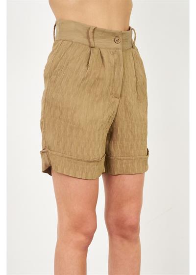 Duble Katlamalı Plise Şort