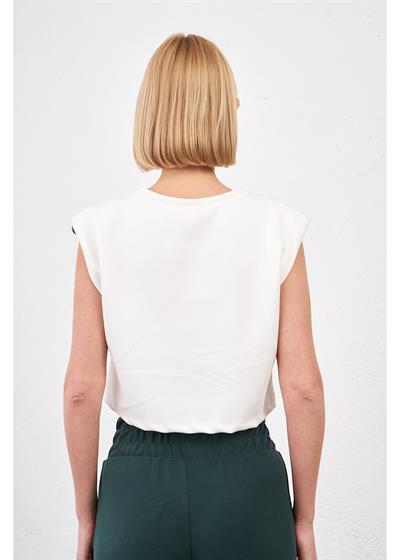Düğmeli Sıfır Kol Modal Crop Bluz