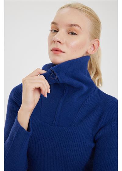 Fermuarlı Crop Triko Kazak