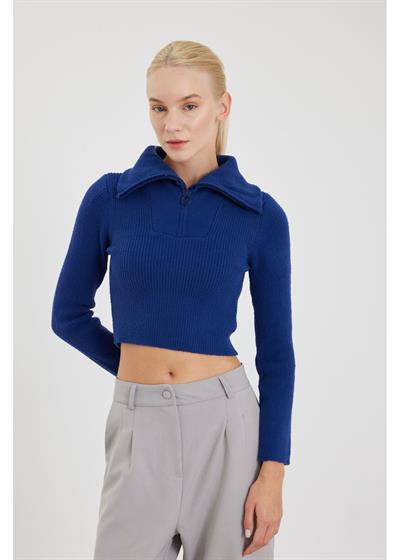 Fermuarlı Crop Triko Kazak