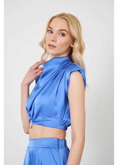 Halka Detaylı Pileli Saten Bluz