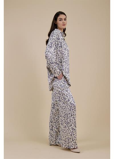 Jakarlı Empirme Saten Gömlek 