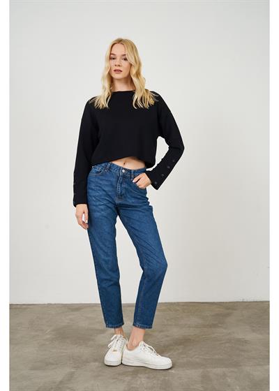 Kolları Çıtçıtlı Modal Bluz