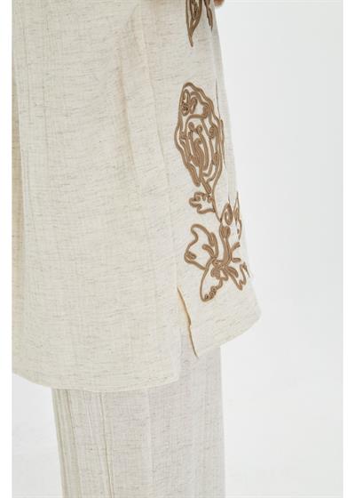 Lase Nakışlı Püsküllü Müslin Keten Görünümlü Gömlek 