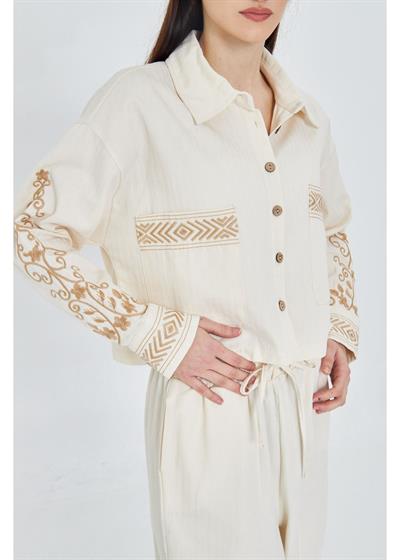 Cep Detay Nakışlı Gabardin Gömlek 