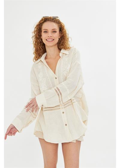 Nakışlı Dantel Detaylı Müslin Gömlek 