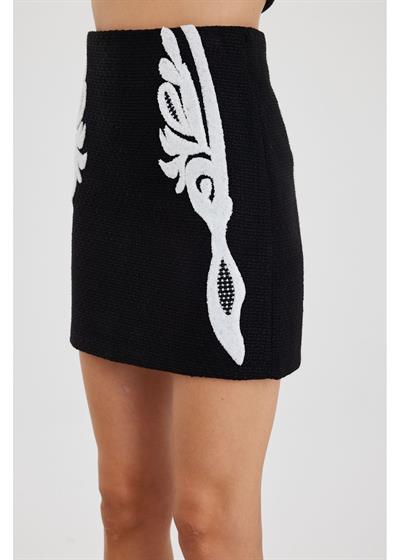 Nakışlı Mini Etek