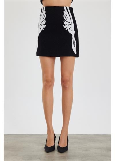 Nakışlı Mini Etek