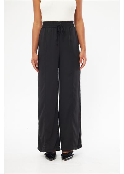 Önü Çimalı Bol Paça Pantolon 