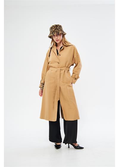 Önü Düğmeli Trençkot 